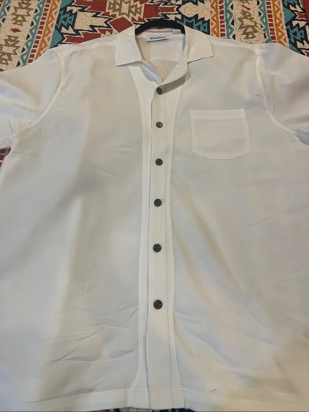 Caribbean White Short-Sleeve Button-Down Shirt with Contrast Buttons